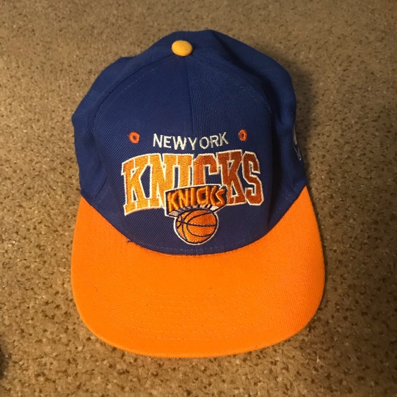 Mitchell & Ness Other - Mitchel and Ness New Your Knick’s Snap Back